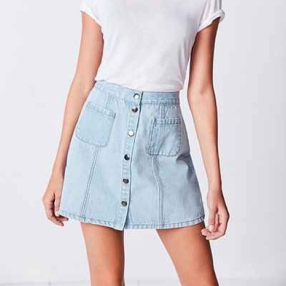 Bdg Front Button Denim Skirt Small - Picture 8 of 9